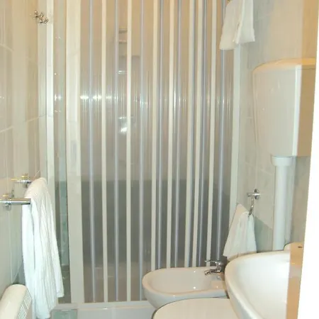 La Viareggina Otel