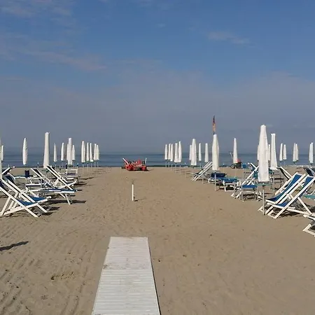Otel La Viareggina