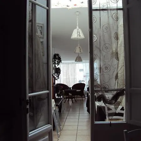 Готель La Viareggina 2*