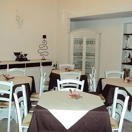 فندق La Viareggina