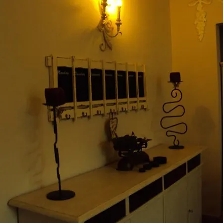 فندق La Viareggina 2*